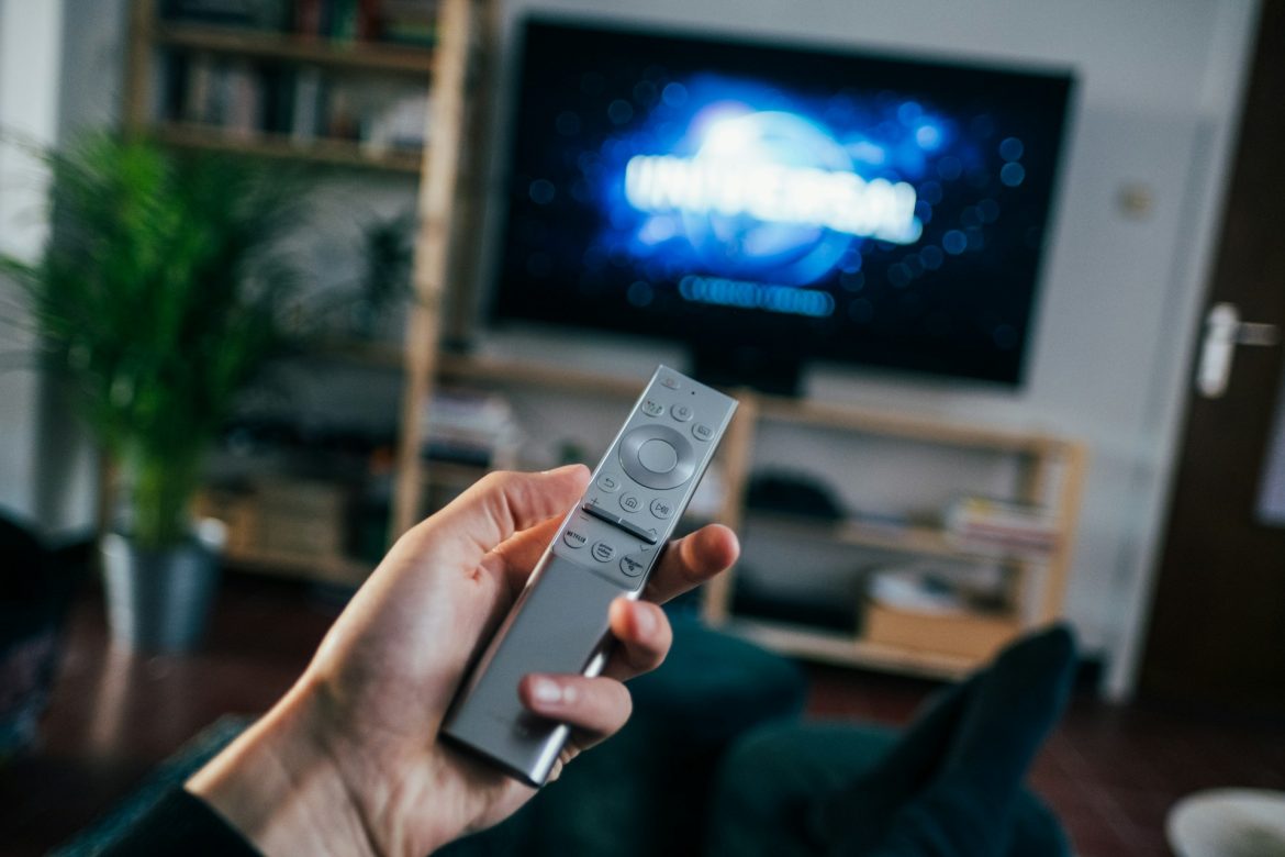 Entre Máquinas do Tempo e Corações Partidos: Os Novos Rumos dos Dramas na Netflix